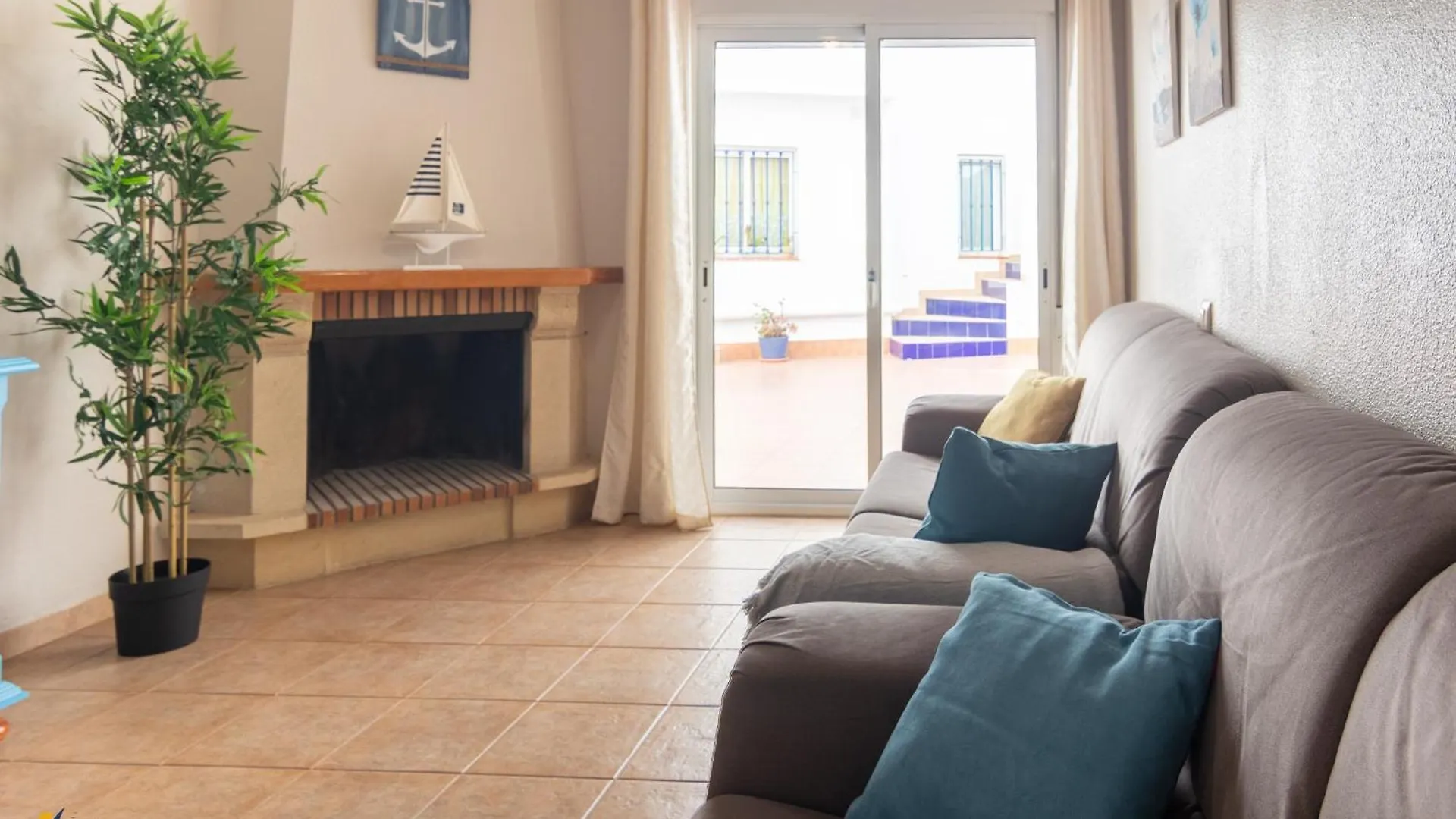 Villa El Velero San José 0*,  España